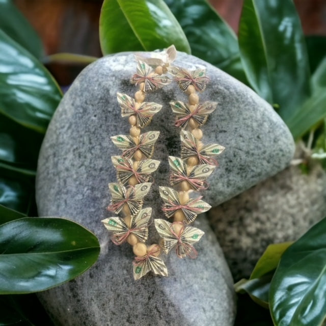 Butterfly Kukui Nut Lei
